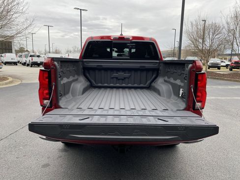 Used 2023 Chevrolet Colorado LT w/ LT Convenience Package III image 11
