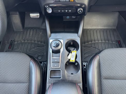 Used 2023 Ford Escape ST-Line w/ Tech Pack #1 image 11