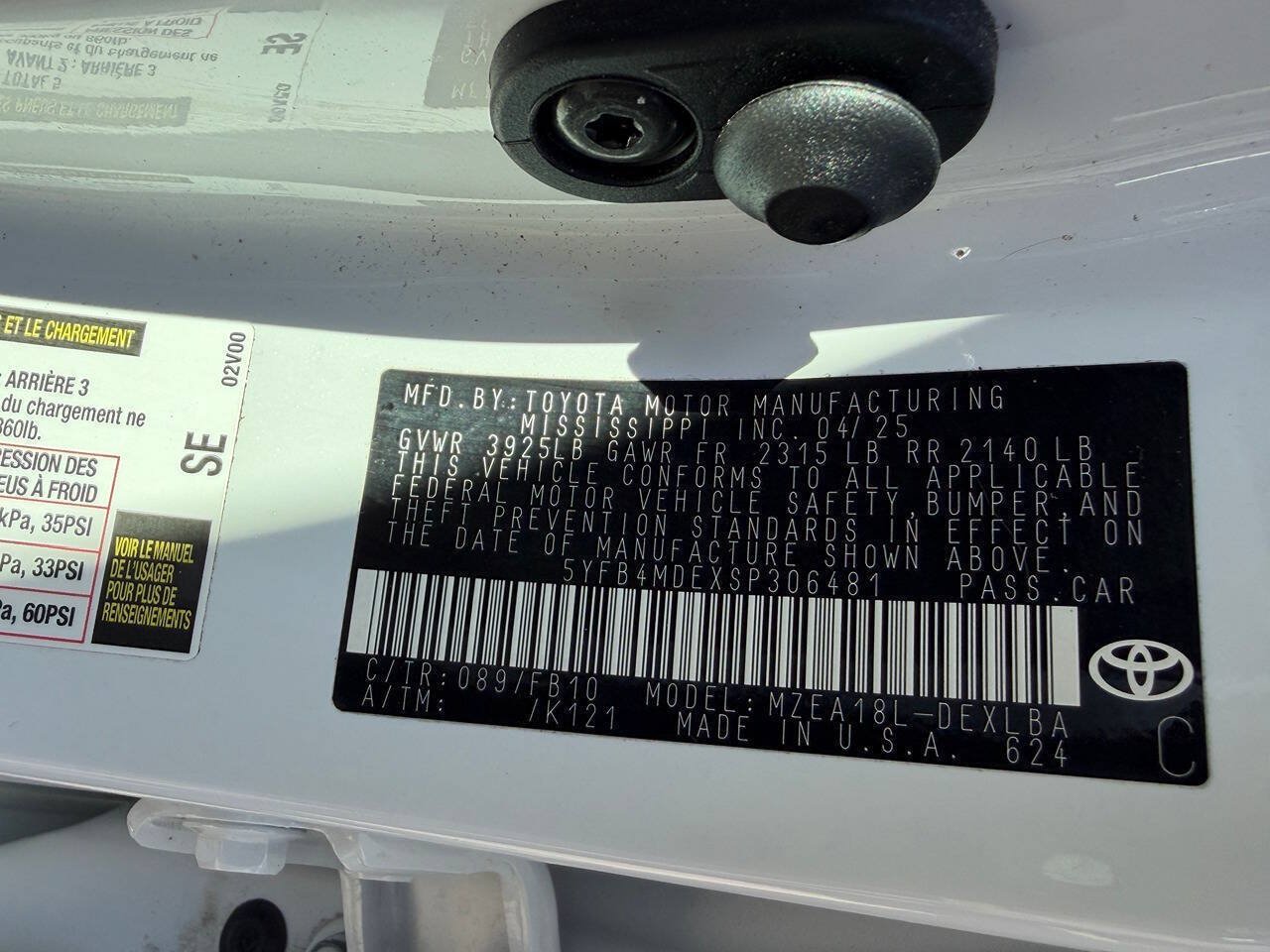 Used 2025 Toyota Corolla LE FWD image 18