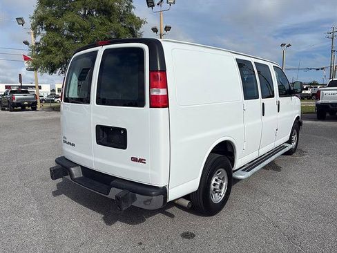 Used 2024 GMC Savana 2500 w/ Driver Convenience Package RWD image 5