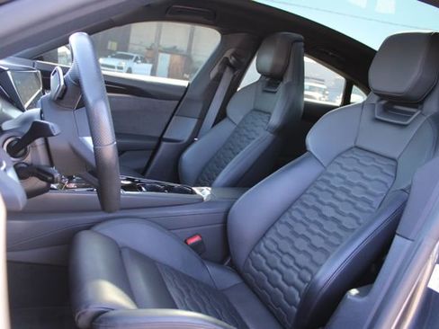 Used 2022 Audi e-tron GT Prestige w/ Prestige Package AWD/4WD image 34