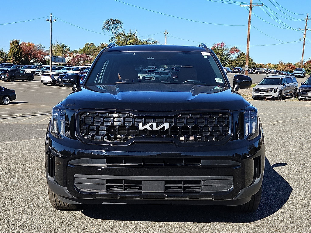 Used 2024 Kia Telluride EX X-Line AWD/4WD image 2