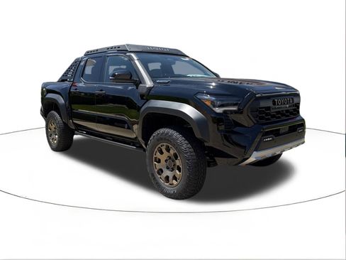 New 2025 Toyota Tacoma 4x4 Double Cab Hybrid image 1