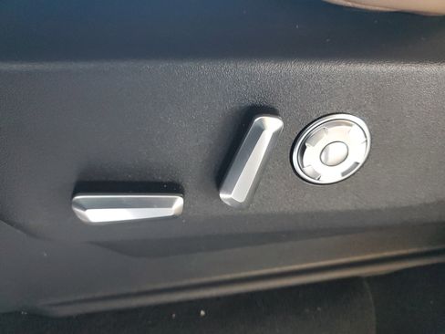 New 2025 Lincoln Navigator Black Label image 11