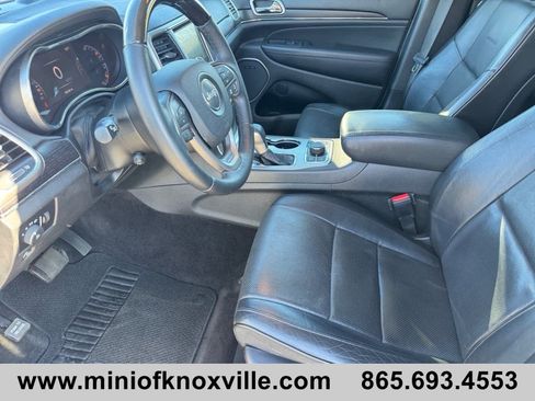 Used 2017 Jeep Grand Cherokee Summit w/ Platinum Series Group image 10