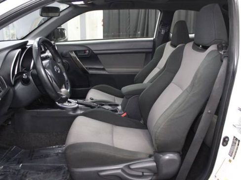 Used 2014 Scion tC image 12