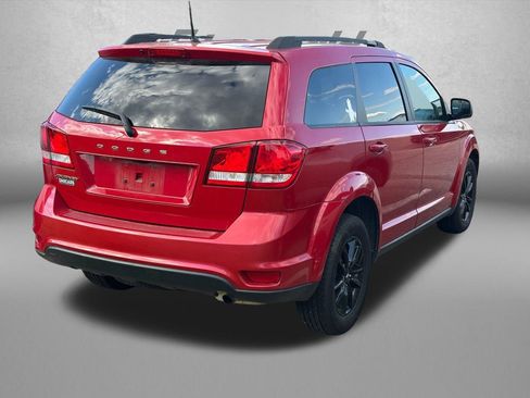 Used 2019 Dodge Journey SE w/ Blacktop Package FWD image 6