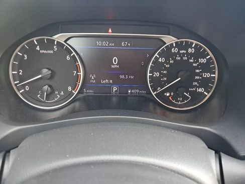 New 2026 Nissan Altima 2.5 SR w/ SR Midnight Edition Package FWD image 17
