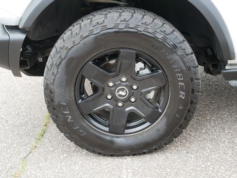 Used 2024 Ford Bronco Black Diamond AWD/4WD image 15