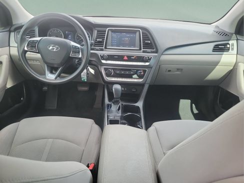 Used 2018 Hyundai Sonata SE FWD image 25