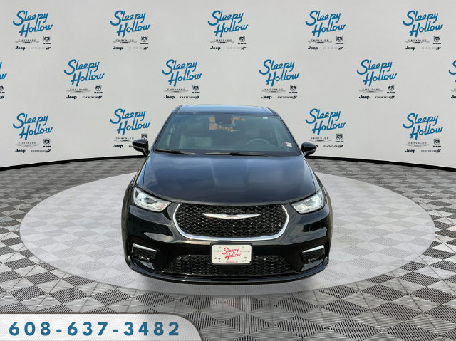 Used 2026 Chrysler Pacifica Select FWD image 2