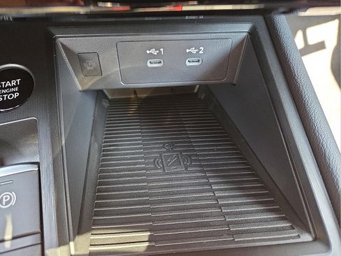 New 2026 Nissan Kicks SR w/ SR Premium Package image 16