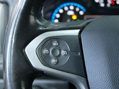 Used 2020 Chevrolet Colorado LT w/ LT Convenience Package AWD/4WD image 14