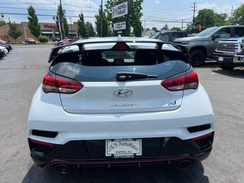Used 2020 Hyundai Veloster N FWD image 5
