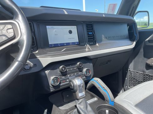 Used 2022 Ford Bronco Black Diamond AWD/4WD image 22