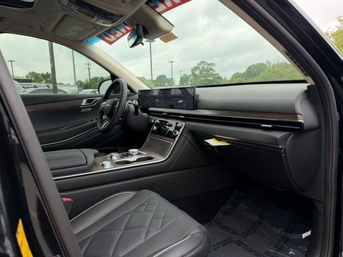 Used 2025 Genesis GV80 3.5T Prestige AWD/4WD image 30