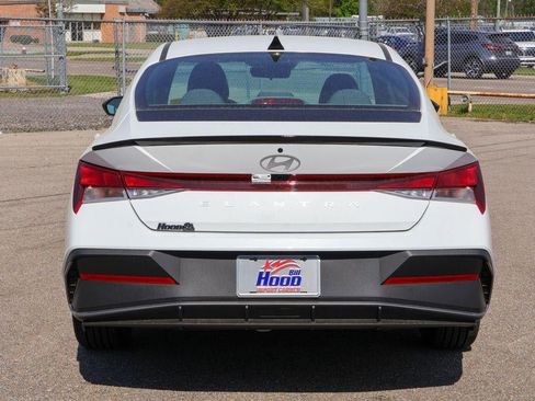 New 2026 Hyundai Elantra Sport image 24