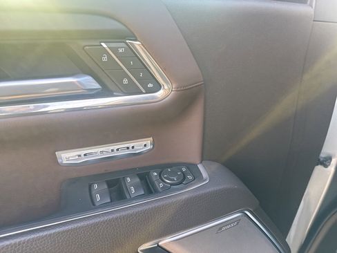Used 2025 GMC Sierra 1500 Denali w/ Denali Reserve Package image 12