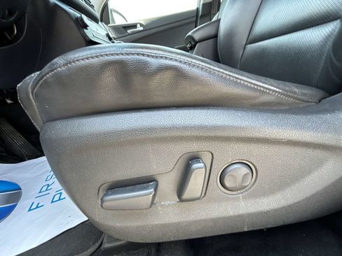 Used 2021 Hyundai Tucson Limited w/ Cargo Package FWD image 14