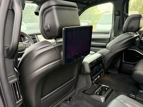 New 2026 Jeep Grand Wagoneer L Limited image 26