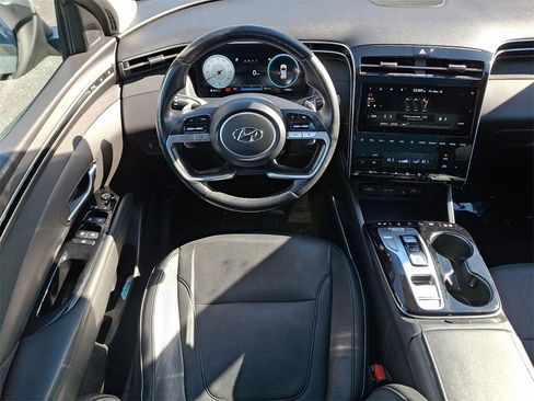 Used 2022 Hyundai Tucson Limited image 11