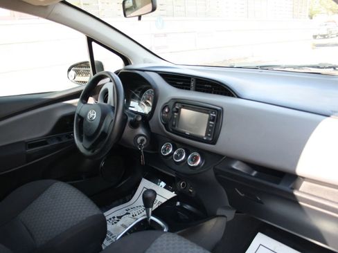 Used 2015 Toyota Yaris L FWD image 7