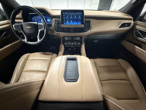 Used 2024 Chevrolet Tahoe Premier RWD image 15