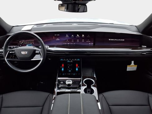 New 2026 Cadillac Escalade 2WD image 13