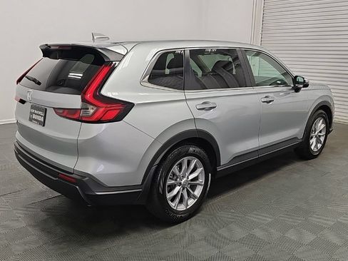 Used 2025 Honda CR-V EX image 9
