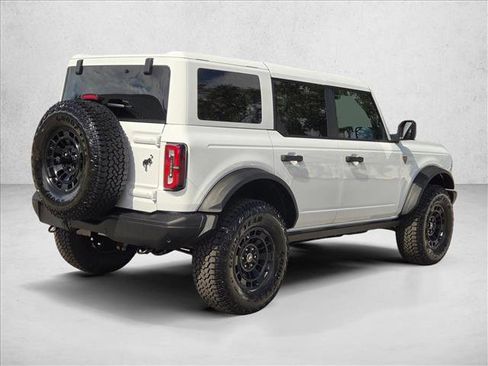 New 2026 Ford Bronco Badlands image 2