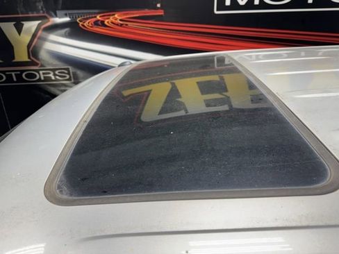 Used 2013 Ford F150 Platinum AWD/4WD image 6