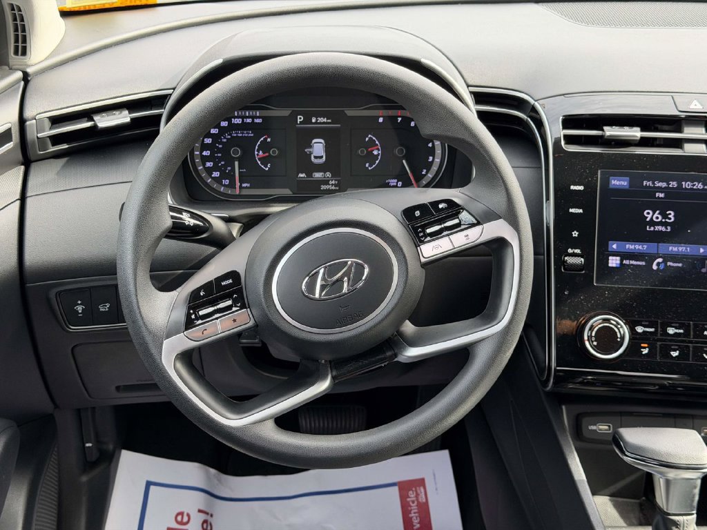 Certified 2023 Hyundai Tucson SEL AWD/4WD image 17
