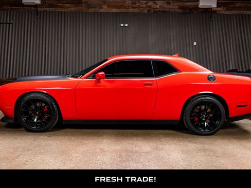 Used 2016 Dodge Challenger R/T Scat Pack image 5