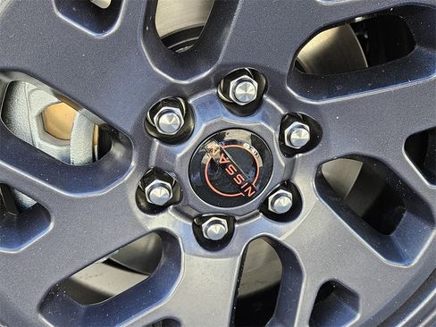 New 2026 Nissan Frontier Pro-X w/ Pro-X Convenience Package image 16