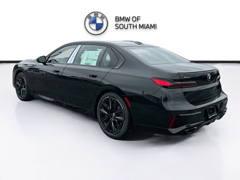 New 2026 BMW 760i xDrive 760i xDrive w/ Executive Package image 4