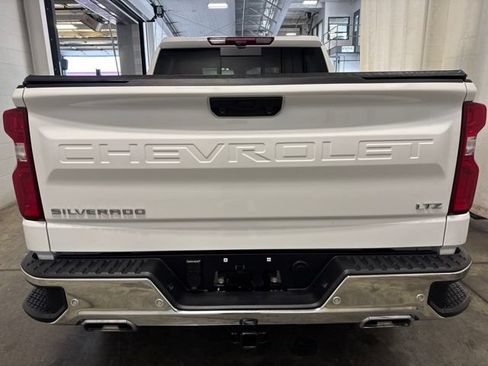 Used 2026 Chevrolet Silverado 1500 LTZ AWD/4WD image 5