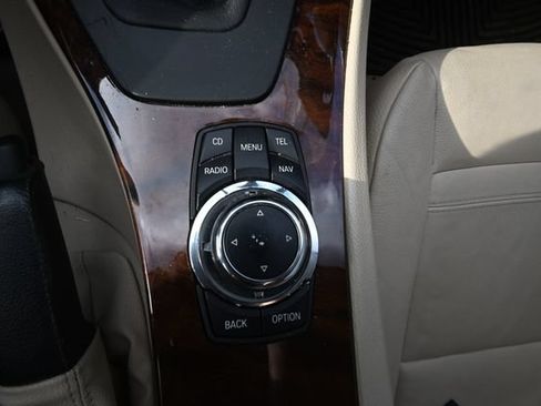 Used 2010 BMW 335i xDrive Coupe AWD/4WD image 12