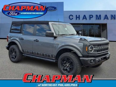Used 2023 Ford Bronco Black Diamond AWD/4WD image 1