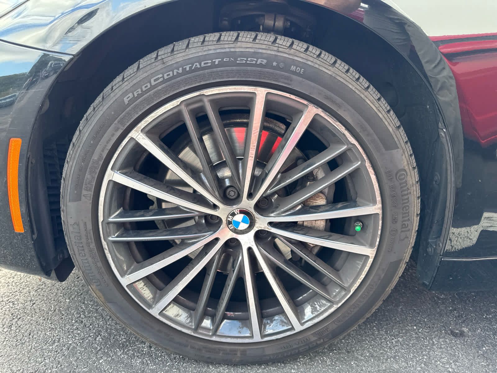 Used 2023 BMW 530i xDrive w/ Premium Package AWD/4WD image 12