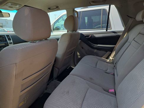 Used 2006 Toyota 4Runner SR5 image 4