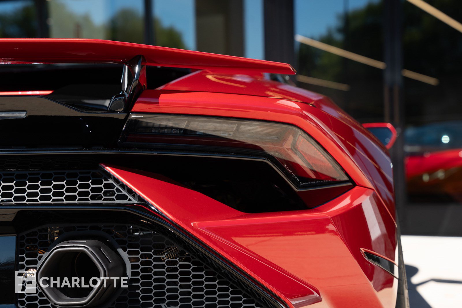 Used 2023 Lamborghini Huracan Tecnica RWD image 17