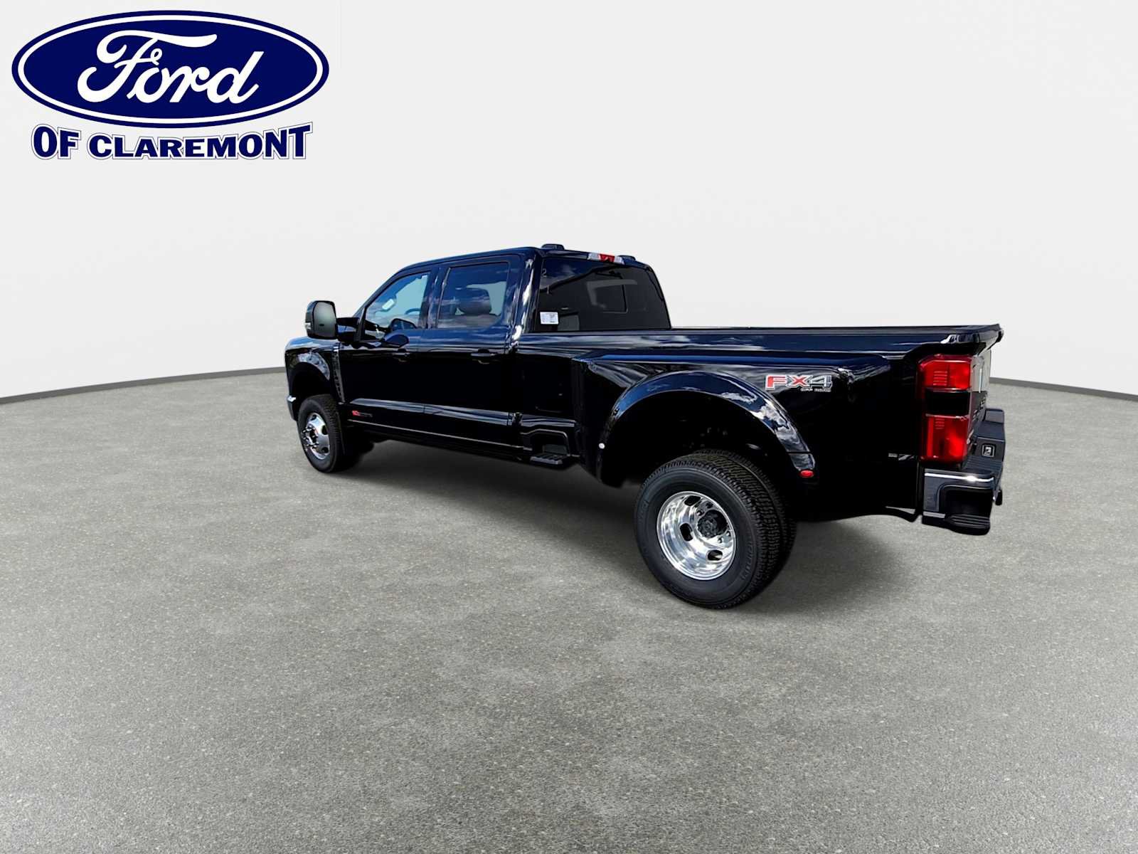 New 2027 Ford F350 Lariat w/ Lariat Ultimate Package AWD/4WD image 6