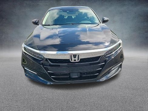 Used 2019 Honda Accord Touring image 3