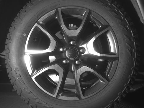 Used 2025 Jeep Compass Trailhawk AWD/4WD image 15