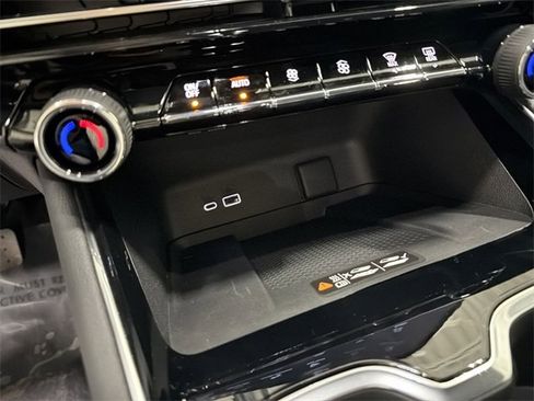 New 2026 Chevrolet Traverse LT w/ LPO, Floor Liner Package image 29