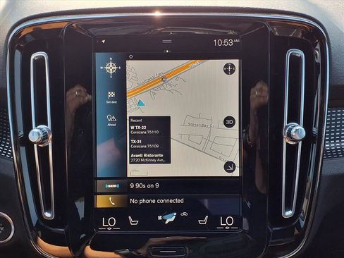 Used 2022 Volvo XC40 T5 R-Design w/ Advanced Package image 5