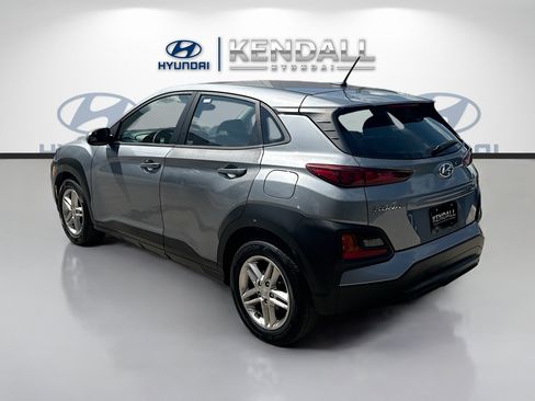 Used 2021 Hyundai Kona SE FWD image 4