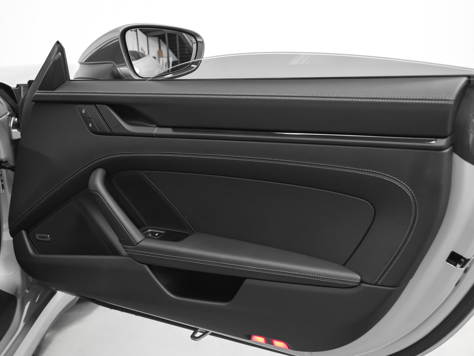 Certified 2024 Porsche 911 Carrera T RWD image 27