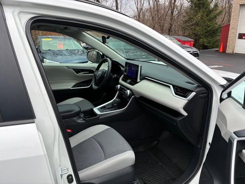 Used 2023 Toyota RAV4 XLE image 28