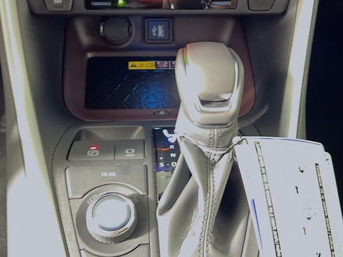 New 2024 Toyota RAV4 Limited image 25